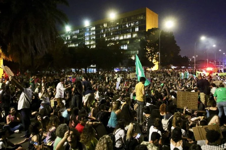 amazônia protesto fabio rodrigues pozzebom agência brasil 768x512.jpg