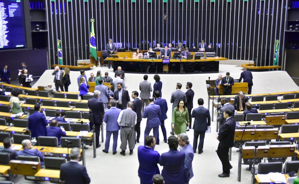 Com Bolsonaro no radar, deputados divergem sobre alteração na regra de inelegibilidade – Política – CartaCapital