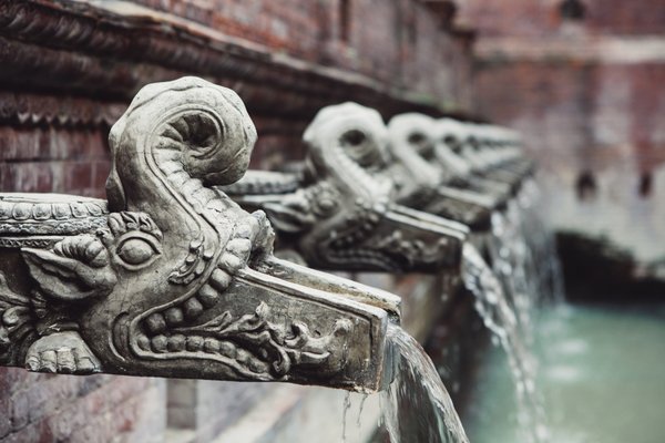 Fontes de água de Katmandu: a chave para combater a seca no Nepal