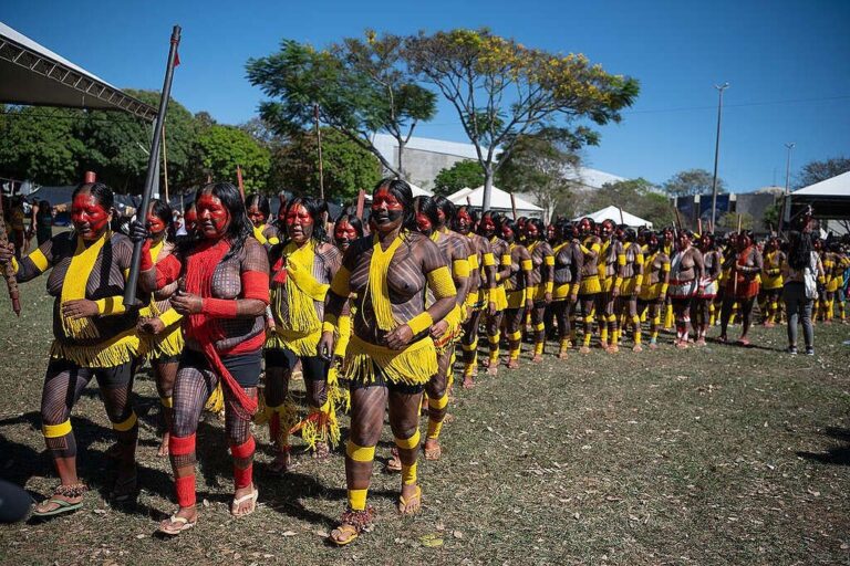 Marcha das Mulheres Indígenas chama atenção para defesa da biodiversidade amazônica