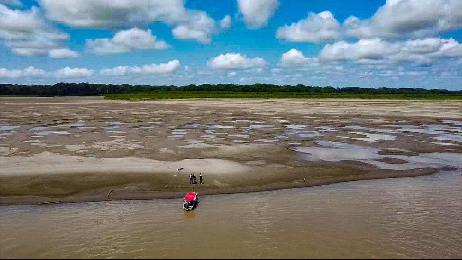 Seca no Amazonas deixa cidades isoladas e com escassez de alimento