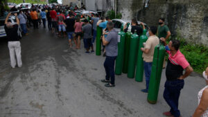 A crise de oxigênio de Manaus para promover a BR-319: 5- O risco de novas pandemias