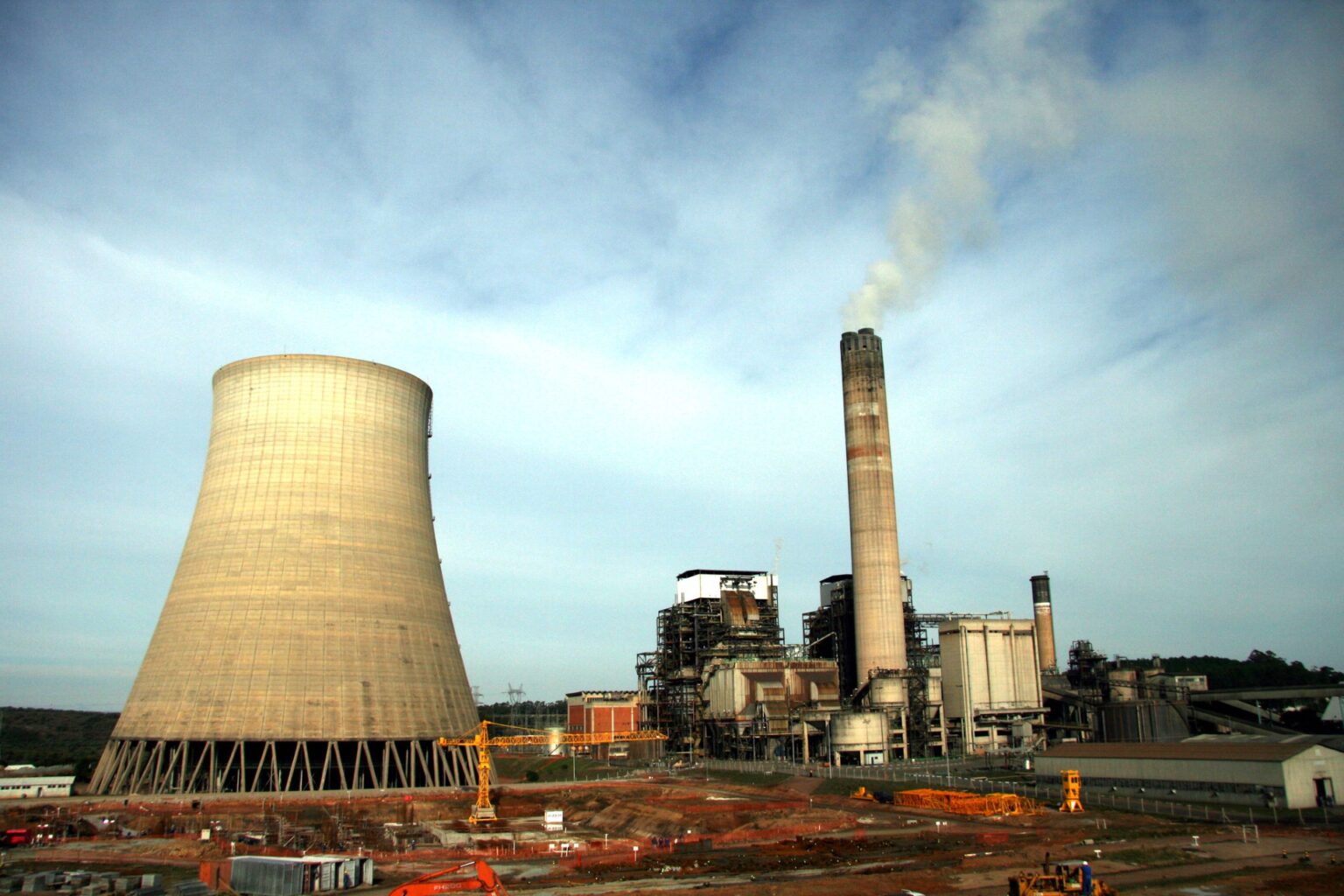 Contexto atual do setor elétrico coloca em risco planos de descarbonização do Brasil