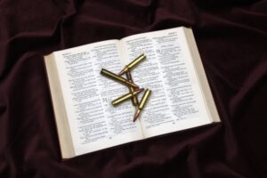 História de soldado salvo por uma Bíblia é lembrada até hoje nos EUA