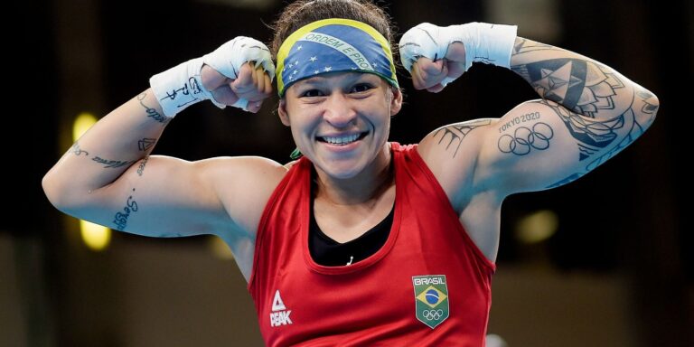 Pan: Bia Ferreira aplica nocaute, garante bronze e vaga em Paris 2024