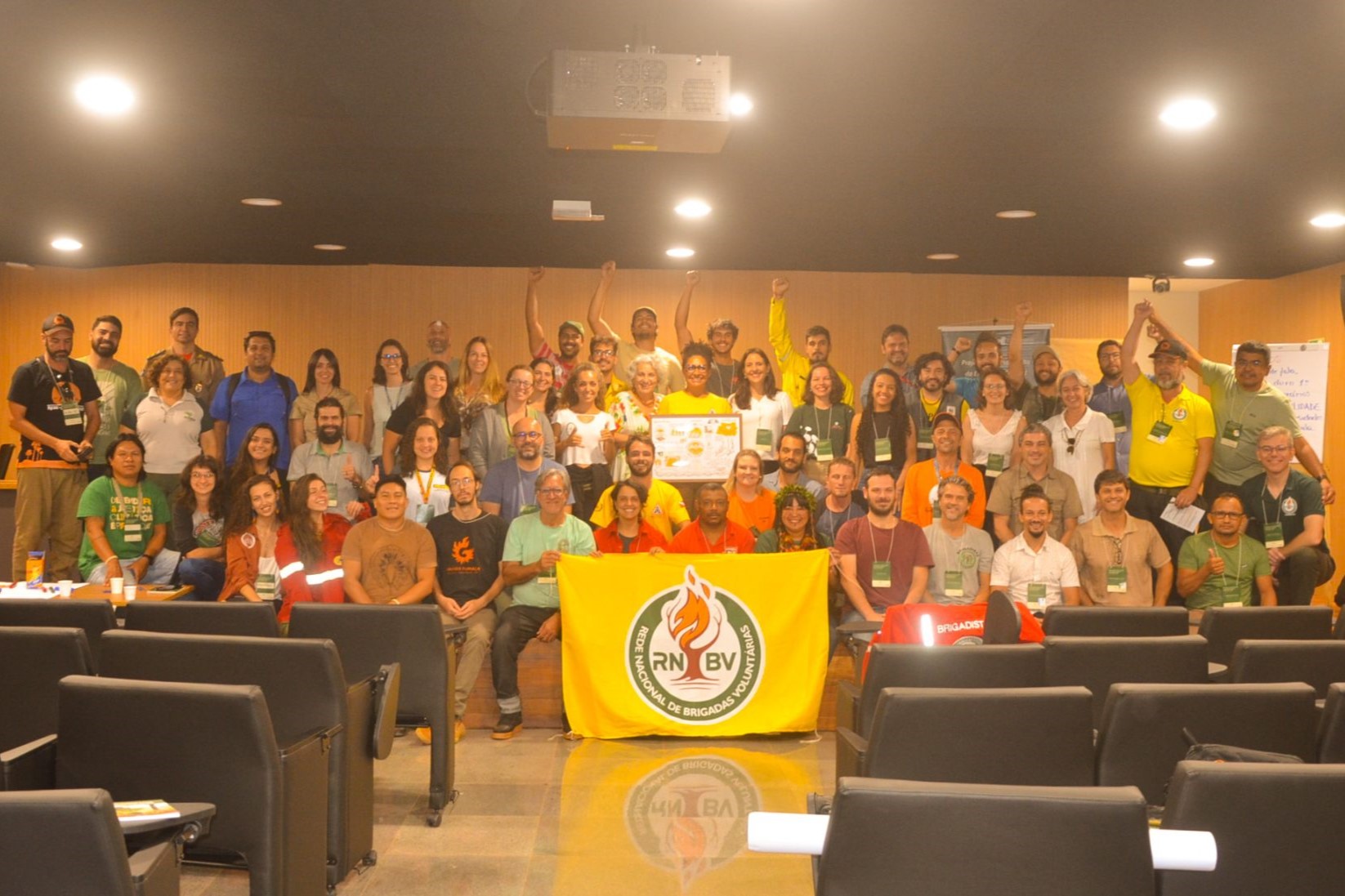 Evento sobre Manejo Integrado do Fogo reúne voluntários das cinco regiões do Brasil