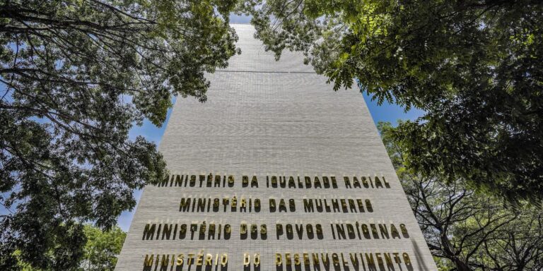 Plataforma reúne documentos jurídicos sobre igualdade racial