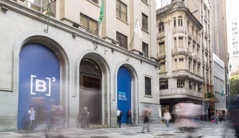 Bolsa fecha acima de 133 mil pontos e bate novo recorde – Economia – CartaCapital