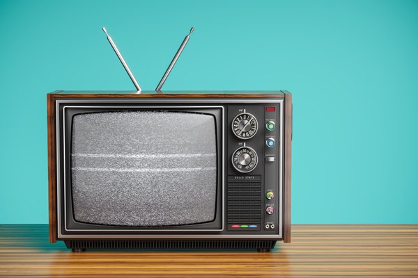 Como as antigas TVs revelaram os vestígios do Big Bang