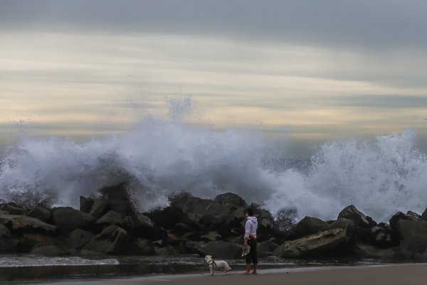 Como o Alasca lida com o risco permanente de tsunamis?