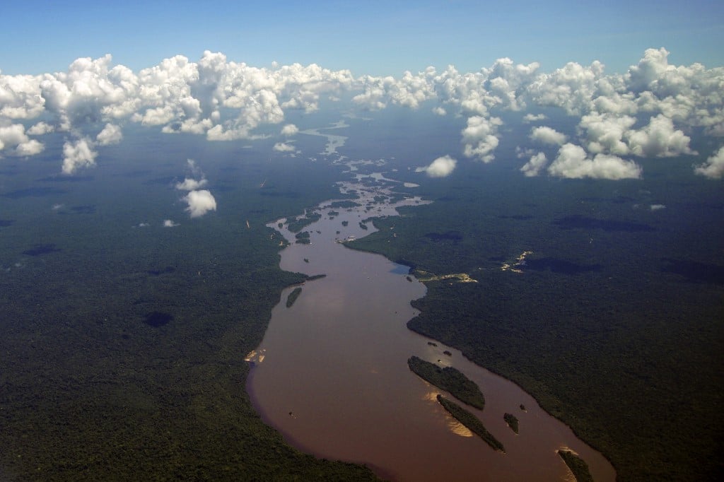 Helicóptero de militares da Guiana desaparece perto da Venezuela – Mundo – CartaCapital