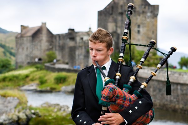 Por que o povo escocês odeia a gaita de foles?