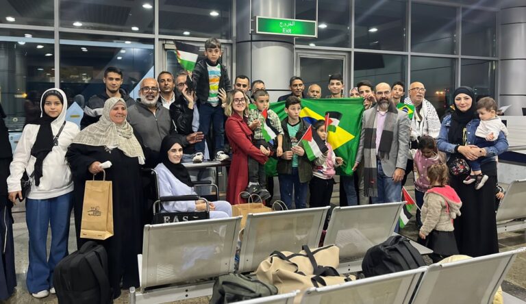 Terceiro grupo de repatriados vindos de Gaza chega ao Brasil – Mundo – CartaCapital