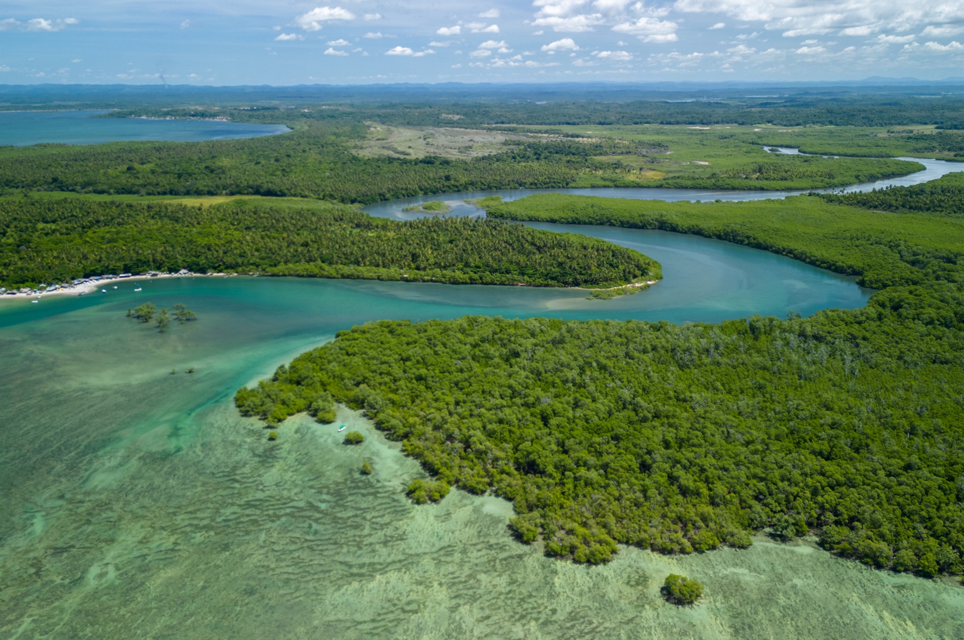 Governo afirma que projeto na ilha de Boipeba é “incompatível com a legislação”