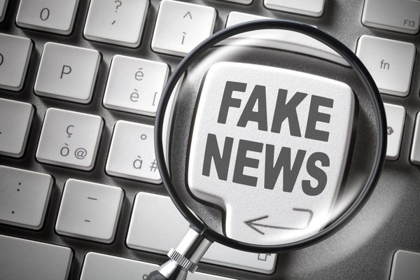 Pesquisar por conta própria pode levar pessoas a fake news, sugere estudo