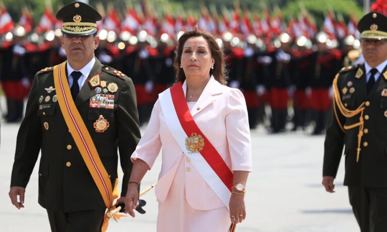 Presidente do Peru é agredida por mulher durante evento – Mundo – CartaCapital