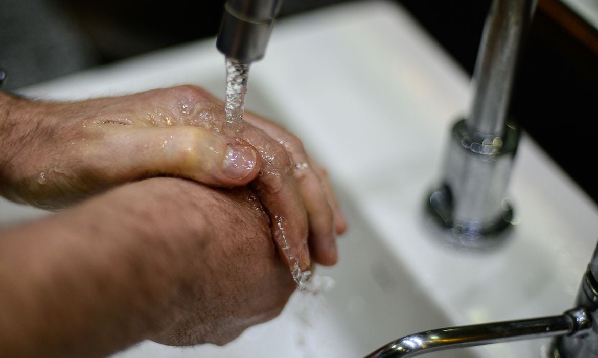 Câmara aprova projeto que cria a tarifa social de água e esgoto – Política – CartaCapital