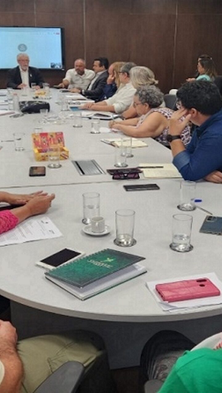 Negocia&ccedil;&atilde;o entre governo e servidores ambientais tem avan&ccedil;os, mas segue sem  acordo