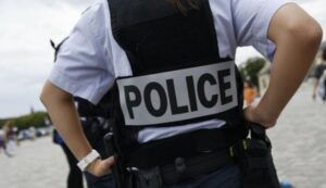 Polícia prende quase 40 extremistas de direita em Paris – Mundo – CartaCapital