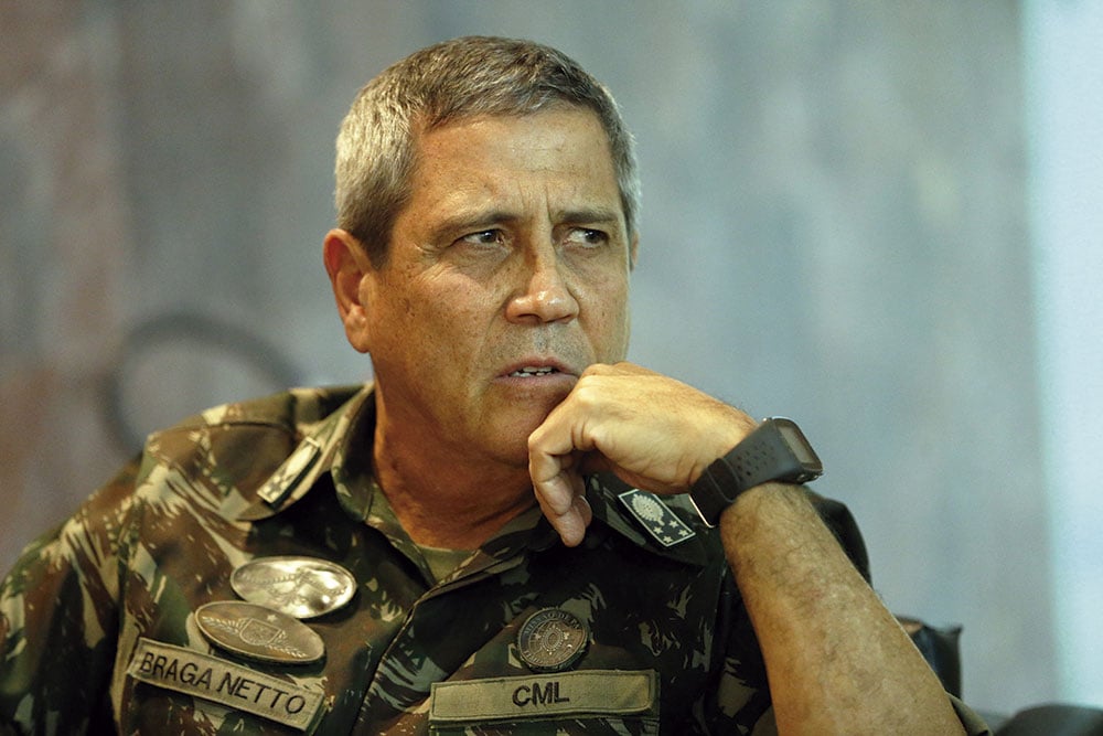Braga Netto articulou financiamento de militares infiltrados no 8 de Janeiro, diz agência internacional de notícias – Política – CartaCapital