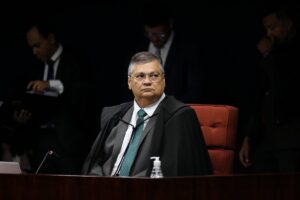 Nos 60 anos do golpe, Dino rechaça 'poder militar' e defende notificar as Forças Armadas; entenda o julgamento – Política – CartaCapital