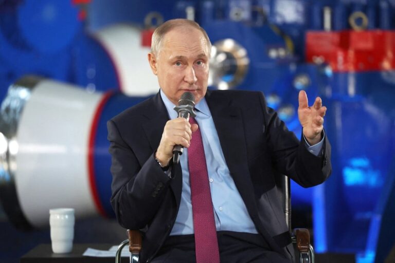 Putin é reeleito na Rússia, apontam resultados preliminares – Mundo – CartaCapital
