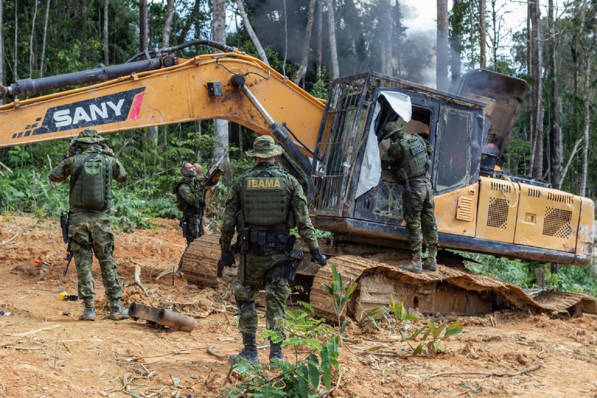 MP-MT tenta derrubar lei estadual que proíbe destruição de maquinário em fiscalização