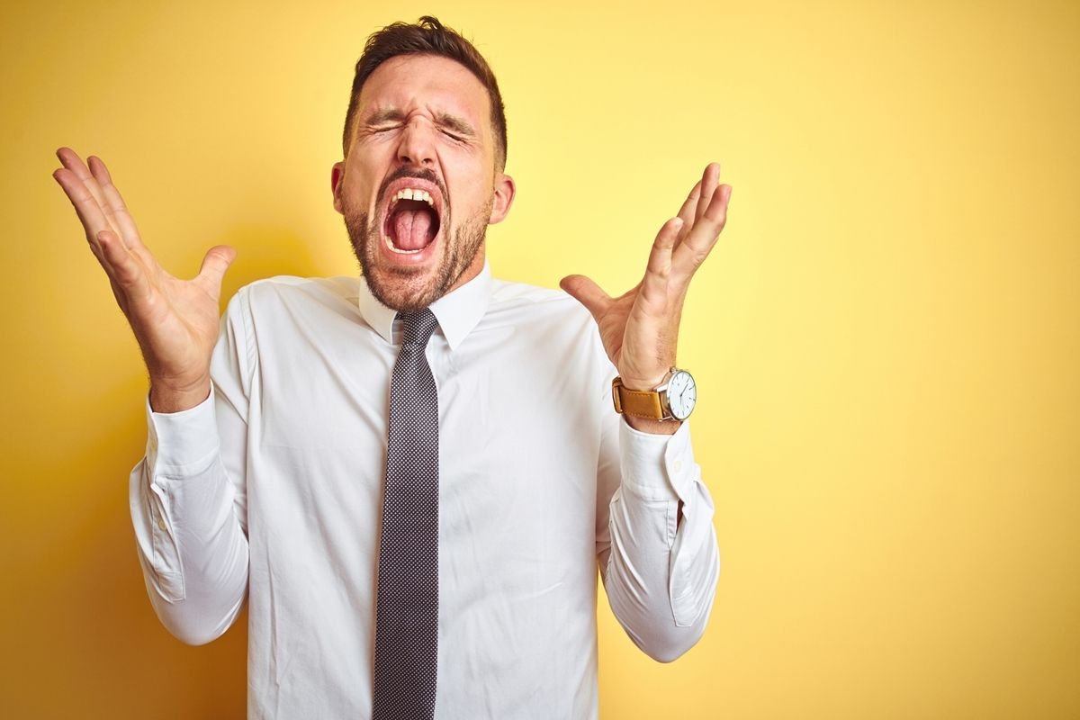 Xingar e gritar realmente pode diminuir a percepção de dor