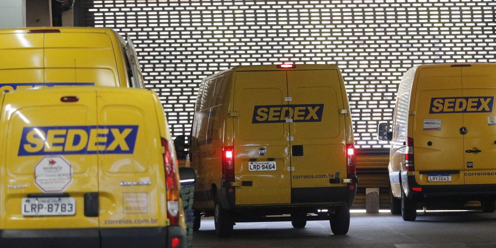 Correios recebem doações para vítimas das chuvas no Rio Grande do Sul