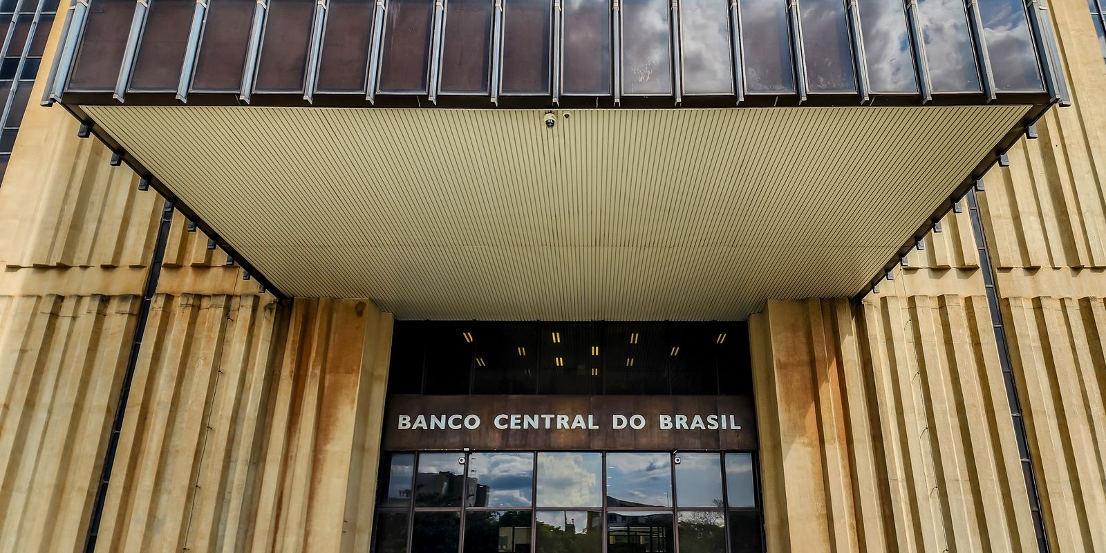 Mercado aumenta previsão da inflação de 4,05% para 4,10% em 2024