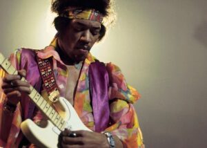 4 músicos que transformaram a forma de tocar seus instrumentos