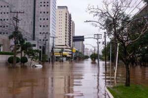 Os desastres climáticos estão ficando cada vez mais frequentes. (Fonte: GettyImages/ Reprodução)