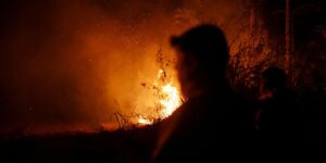 Brasil envia equipe de bombeiros para combater incêndios na Bolívia