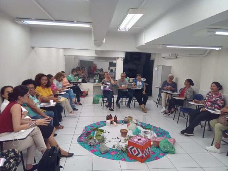 Educadores de Belém recebem formação em plantas medicinais