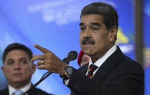 Maduro pede a membros do governo que não aceitem eletrônicos de presente após ataques no Líbano – CartaExpressa – CartaCapital