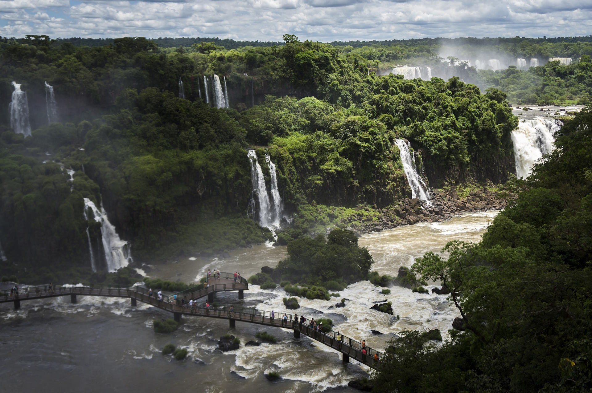 Liminar federal barra ocupações de indígenas no Parque Nacional do Iguaçu