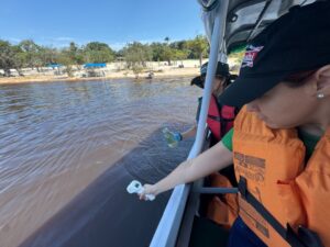 Qualidade da água é monitorada em praias de Manaus