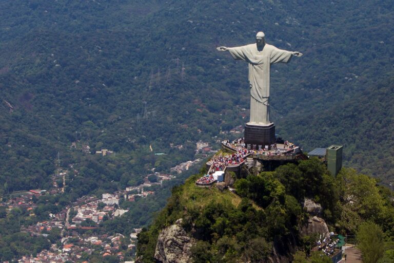 Arquidiocese pede apoio de Alckmin para desafetação do Alto Corcovado