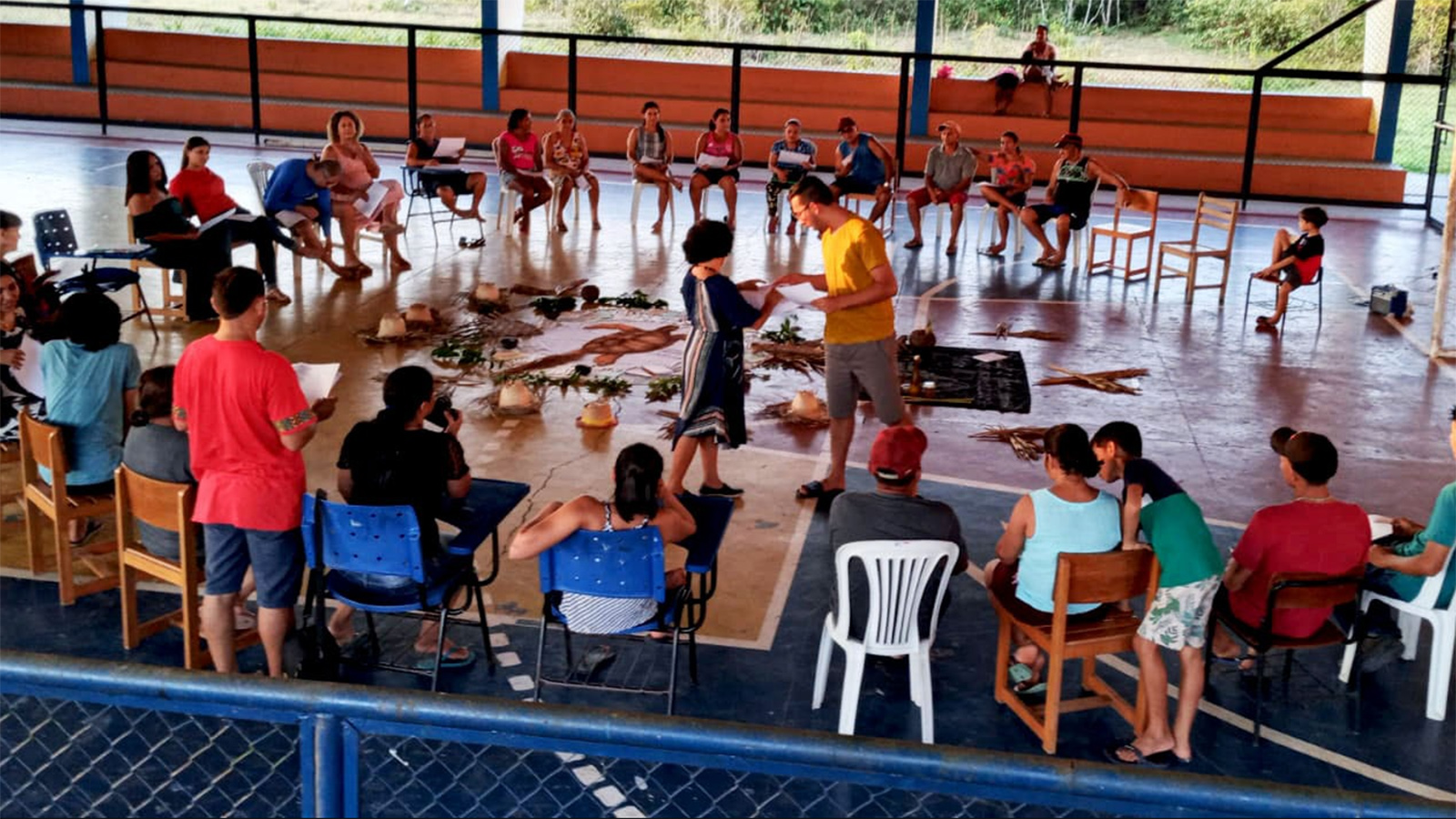 Lá se vai a “Canoa da Cura”*