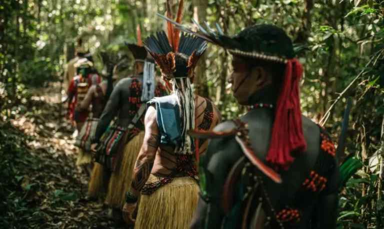 Quais cidades da Amazônia tem nome de origem indígena?