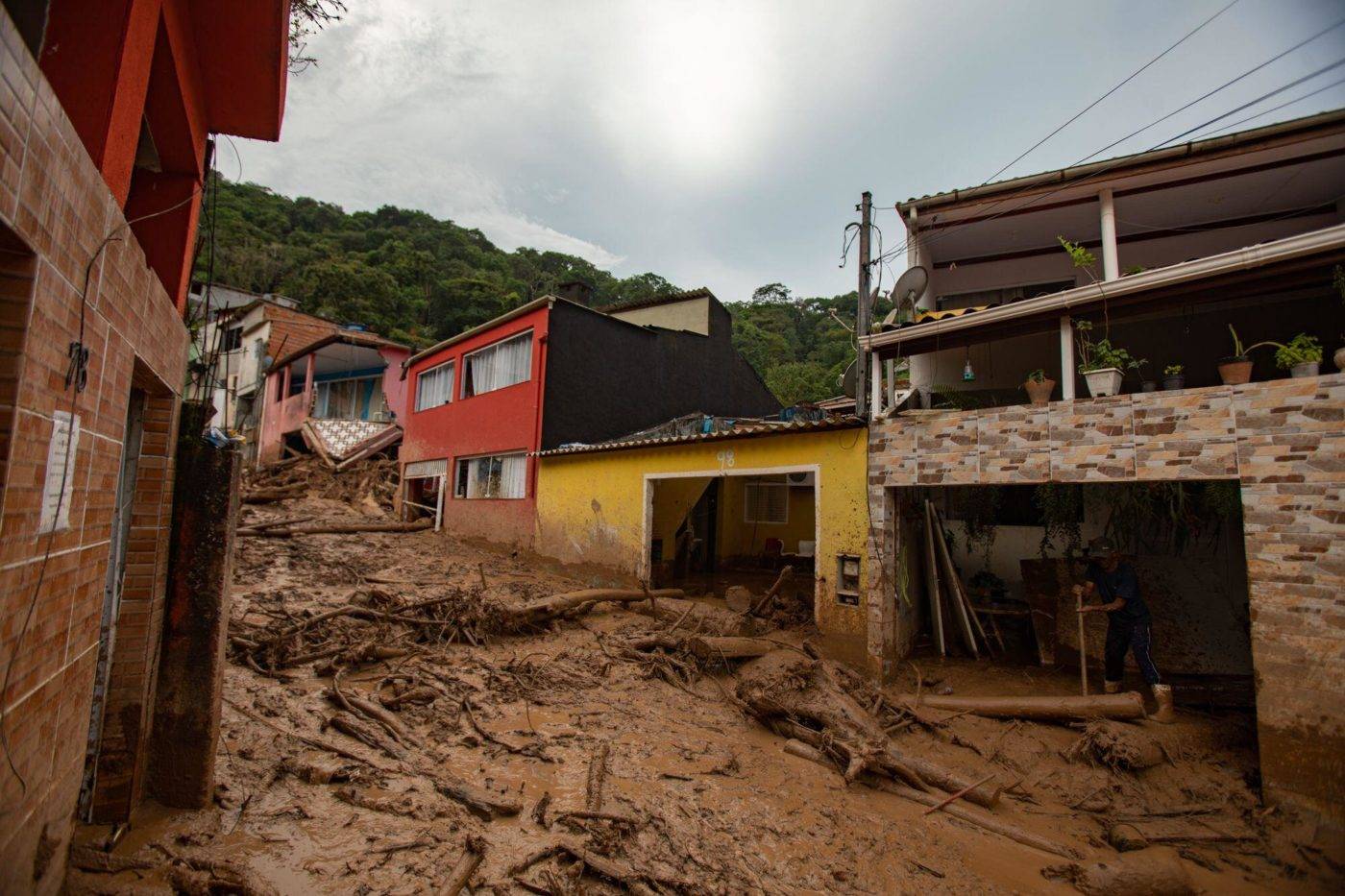 A crise climática tem cor e CEP, diz integrante do Greenpeace Brasil