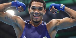 Luiz Oliveira vence estreia em etapa da Copa do Mundo no sul do país