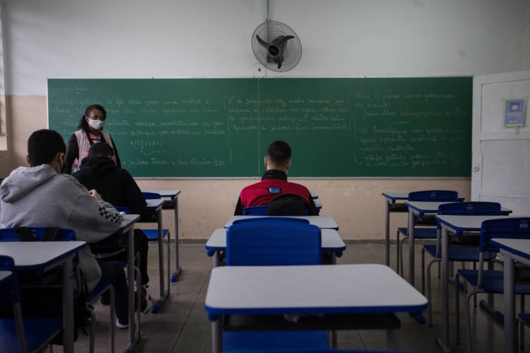 Sem clima para aprender - ((o))eco