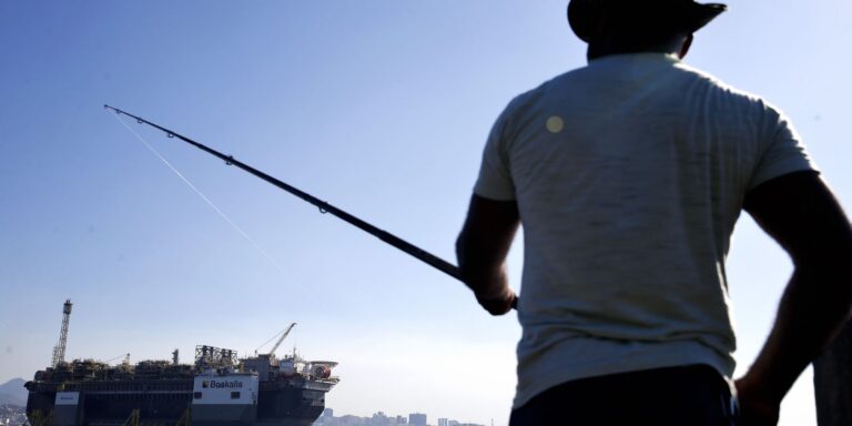 Especialistas alertam para risco de novas frentes de petróleo no país