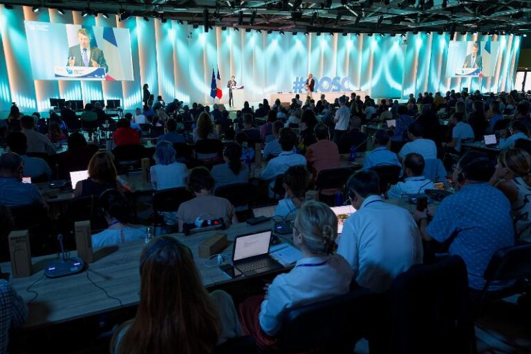 ONU reúne 2 mil cientistas para transformar conhecimento em ações políticas para o oceano