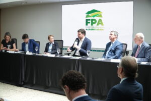 Agro se reúne com governo para tentar mudar Plano Clima
