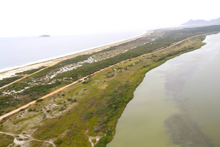 Julgamento no STJ sobre resort na APA de Maricá é suspenso com empate