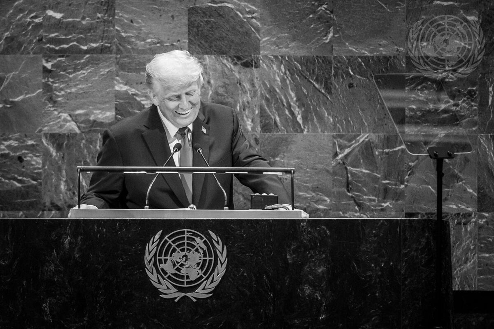 Na ONU, Trump chama mudança climática de “fraude” e diz que energia limpa é uma “piada”