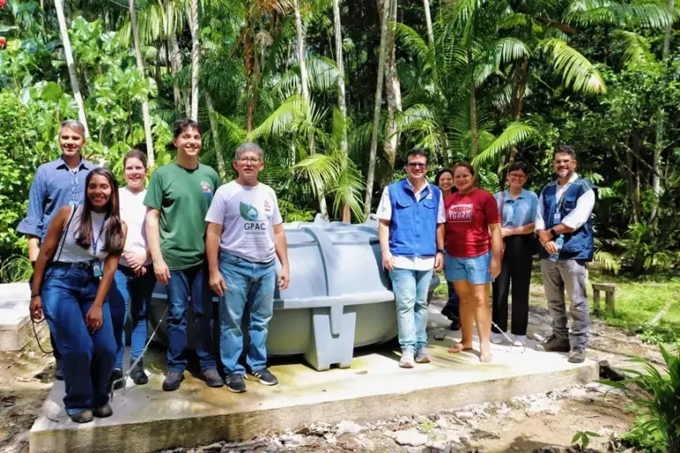 Projeto para captação de água da chuva leva tecnologia sustentável para famílias da Ilha do Combu