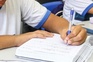 Educação climática avança pouco nas escolas brasileiras, apesar do interesse dos professores